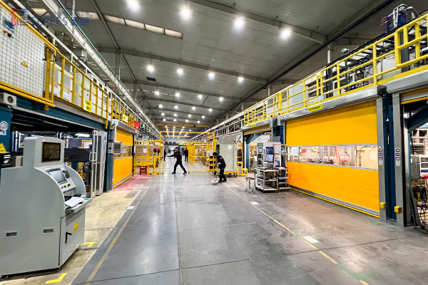 出口德国，非标定制，获CE认证的设备卷帘门