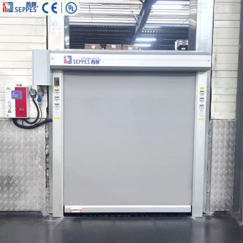 AGV对接不透光防护快速门