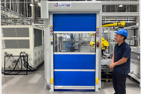 设备安全防护门